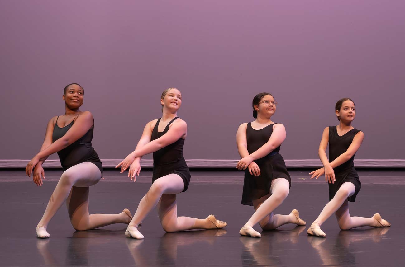 Summer Intensive 2022 – American Midwest Ballet