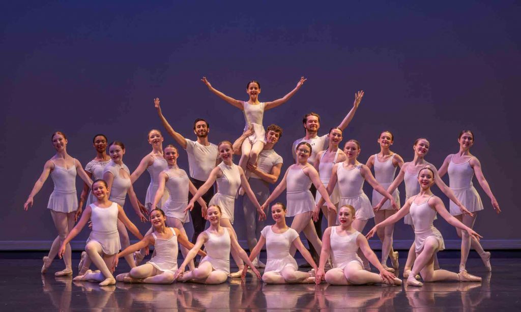Summer Intensive 2024 American Midwest Ballet